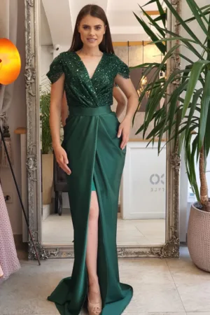 Rochie eleganta din tesatura pretioasa de culoare verde
