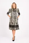 Rochie eleganta midi cu volan la baza si dantela