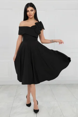 Rochie eleganta neagra cu croi in clos si buzunare laterale