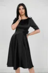 Rochie eleganta neagra din tafta cu croiala closi si maneca scurta