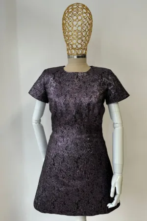 Rochie eleganta scurtă din brocard