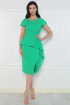 Rochie eleganta verde cu slit pe picior si volan la taie