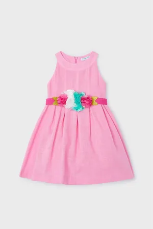 Rochie evazata cu aplicatii frontale