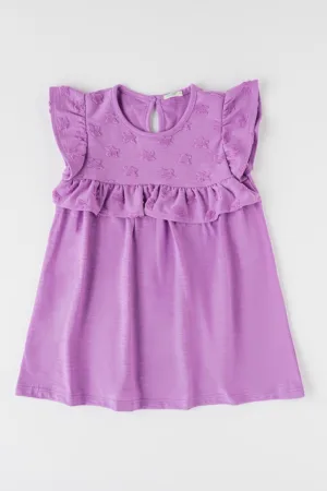 Rochie evazata cu garnituri cu volane