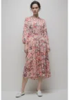 Rochie evazata cu mode abstract