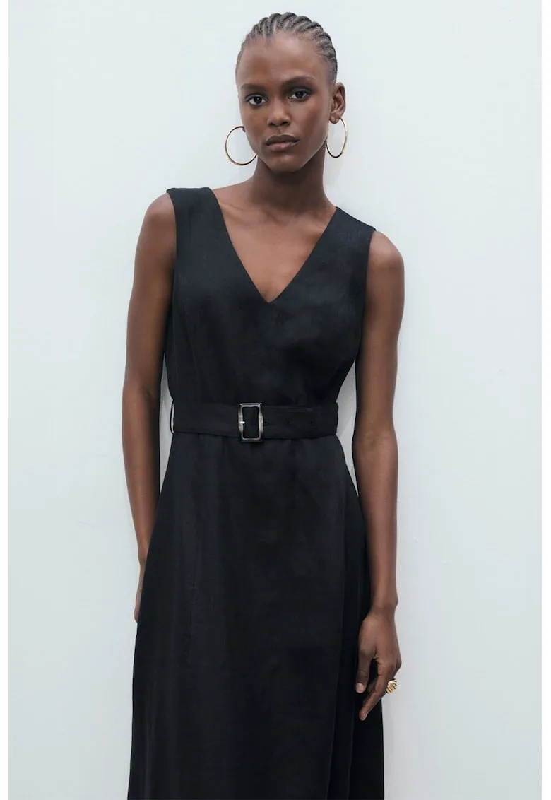 Rochie evazata de in cu o curea