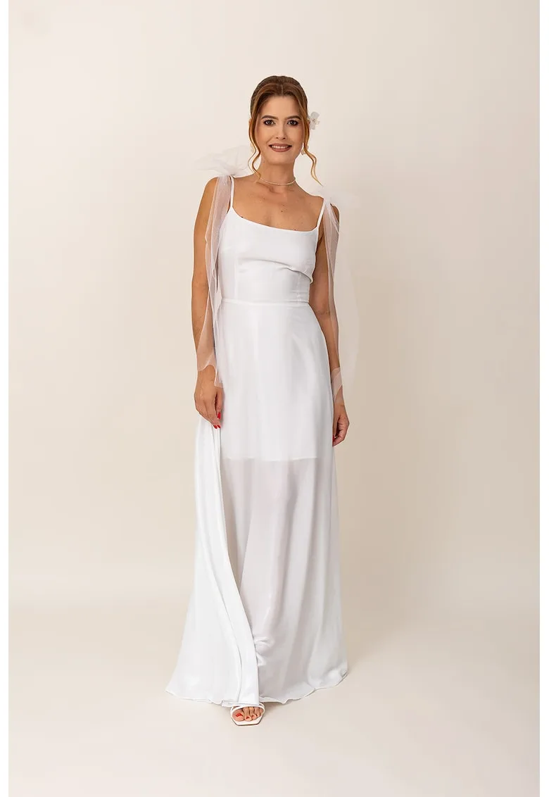 Rochie evazata lunga cu aplicatie funda