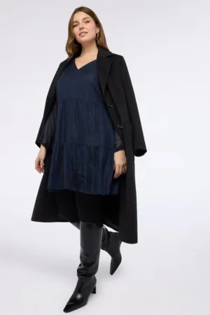 Rochie lejera cu aspect stralucitor