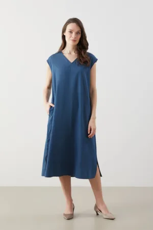Rochie lejera cu buzunare laterale