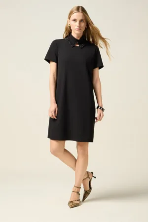 Rochie lejera cu guler detasabil