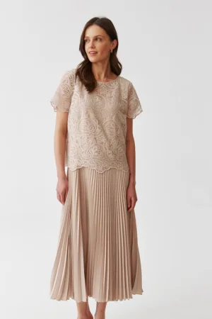Rochie lejera de dantela