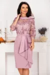 Rochie lila de soacra Danna cu flori de catifea si peplum