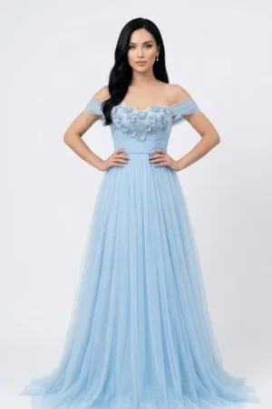 Rochie lunga baby blue decorată cu flori 3D