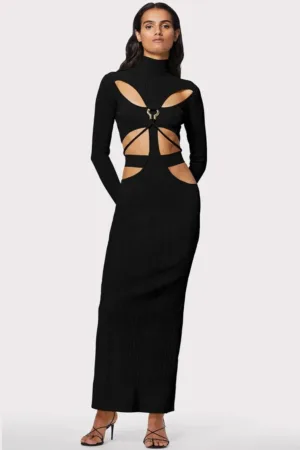 Rochie lunga cu guler inalt si cu decupaje