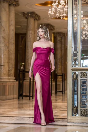 Rochie lunga cu slit Britney