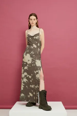 Rochie lunga cu slit lateral