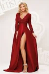 Rochie lunga de ocazie confectionata din tafta grena prevazuta cu broderie in partea superioara