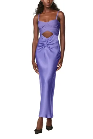 Rochie lunga - de ocazie cu o bustiera decoltata din bandaj emblematic si fusta din matase drapata