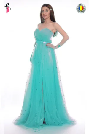 Rochie lunga de ocazie din tulle cu perle multicolore