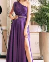 Rochie lunga de ocazie din voal mov accesorizata cu pense in zona superioara si centrura detasabila
