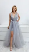 Rochie lunga din tull gri cu broderie argintie pretioasa