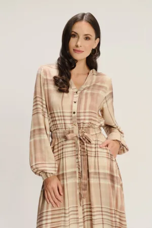 Rochie lunga in carouri cu decolteu in V