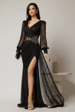 Rochie lunga neagra de seara din dantela cu aplicatii pe talie