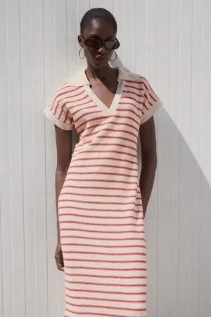 Rochie lunga tricotata cu model in dungi