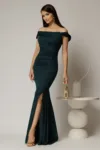 Rochie lunga verde de seara din lycra cu sclipici si design atipic
