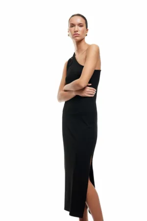 Rochie maxi cu decolteu asimetric