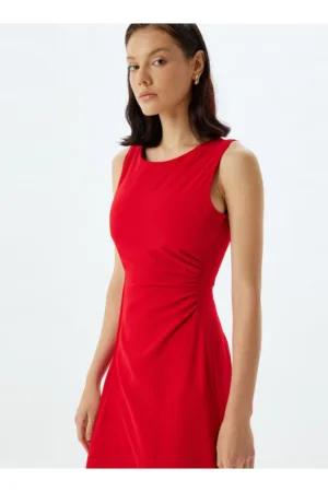 Rochie maxi cu decupaj