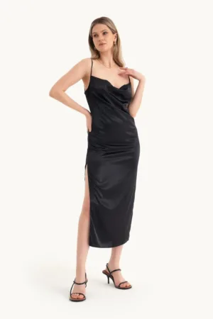 Rochie maxi -  decolteu inalt - bretele - neagra - satin