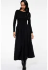 Rochie maxi evazata cu decolteu barcuta