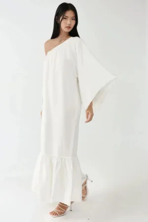 Rochie maxi -  guler asimetric - umeri goi - alb - textil