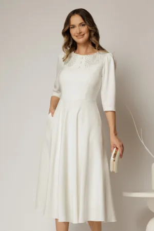 Rochie midi alba de ocazie cu nasturi pe bust si guler cu broderie si margele