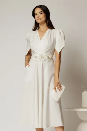Rochie midi alba de ocazie cu pliuri pe bust si cordon detasabi cu flori