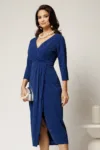 Rochie midi albastra din lurex cu croi conic si fusta petrecuta