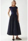 Rochie midi -  albastru - material usor - design elegant