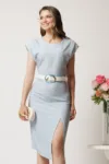 Rochie midi bleu conica cu imprimeuri bej si curea in talie
