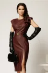 Rochie midi bordo din piele ecologica cu croi conic si curea in talie