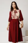 Rochie midi bordo din triplu voal in clos cu bust bej din dantela