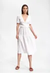 Rochie midi  bumbac 100% - alb - design minimalist - maneci scurte
