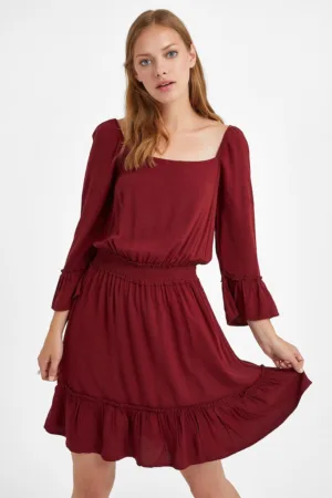 Rochie midi cu croiala in A si maneci trei sferturi