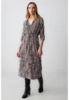 Rochie midi cu croiala in A si model animal print