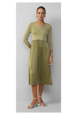 Rochie midi cu fusta plisata