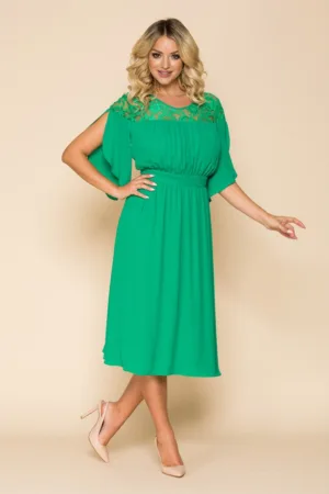 Rochie midi cu garnituri din dantela