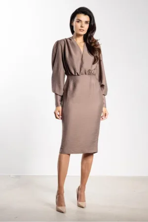 Rochie midi cu maneci bishop si slit