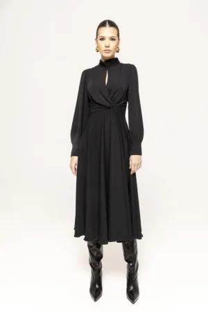 Rochie midi cu maneci lungi si guler inalt