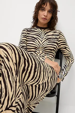 Rochie midi cu model animal print