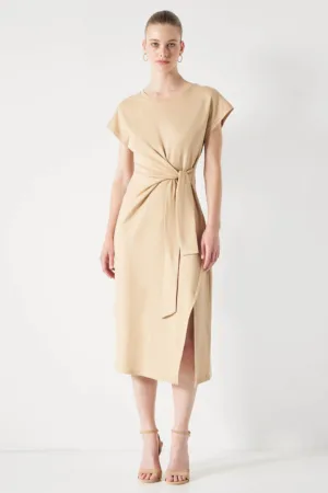 Rochie midi cu model cu nod